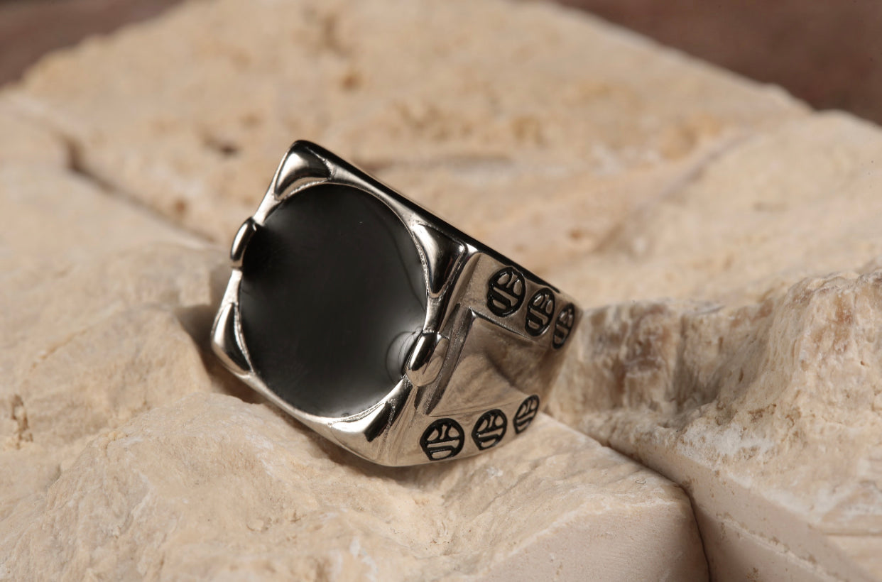 Olokun Enamel Antique Square Royal Ring (SILVER)