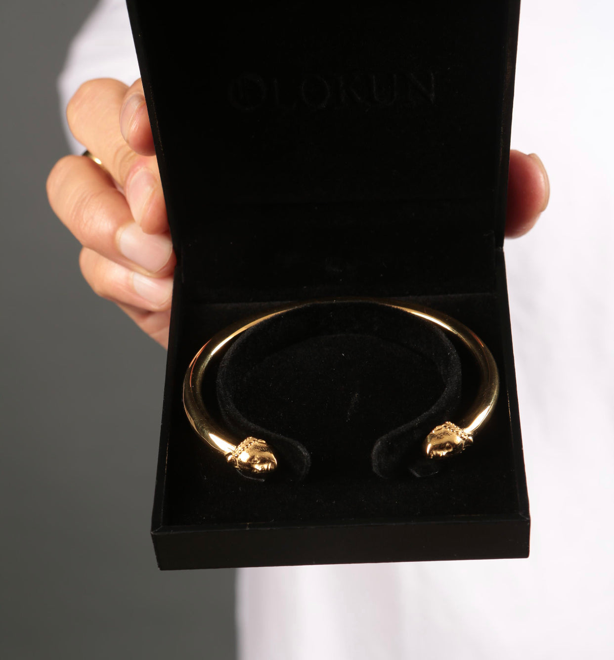 Unisex ORI Cuff Bangle (GOLD)